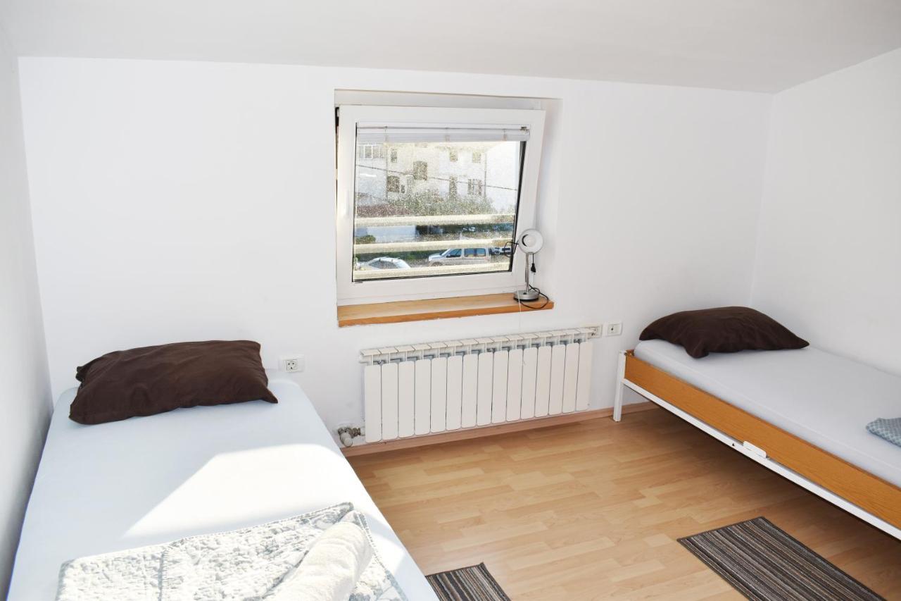 Rooms Busija Изола Экстерьер фото