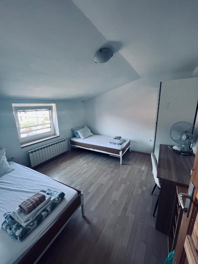 Rooms Busija Изола Экстерьер фото